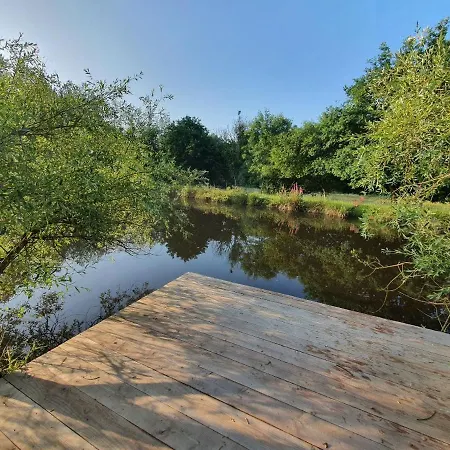 Lyxtält En Bois Sur L'etang Landisacq